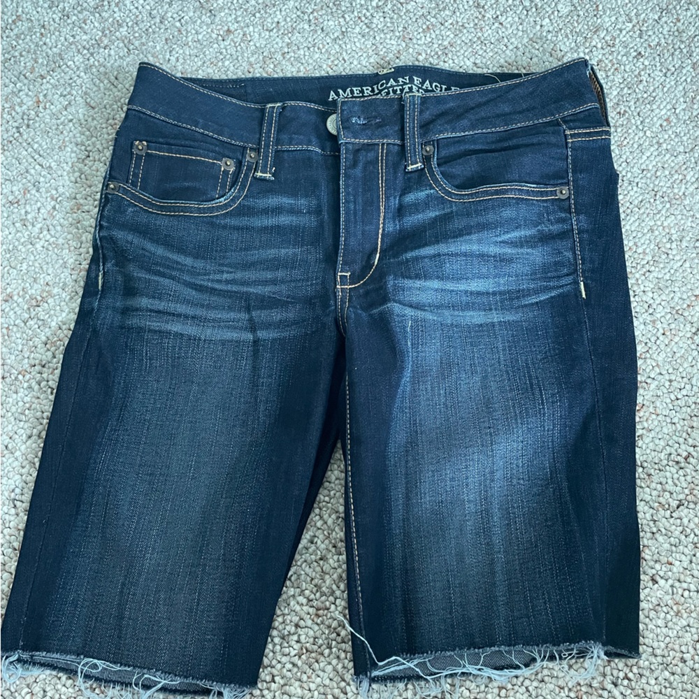 American Eagle Women's Size 6 Dark Blue Super Stretch Extra Long Shorts